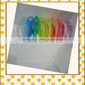 Handmade Smile Healthy Silicone Wristband thumbnail-1