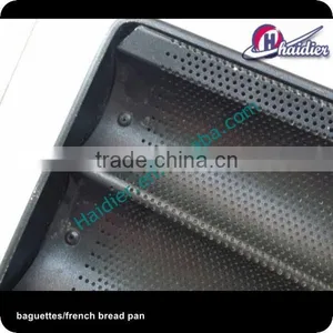 Glazed Perforated Non Stick Baguette/French Bread Pan, Baking Pan -5 Moulds thumbnail-4