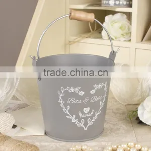Metal Garden Water Bucket thumbnail-1