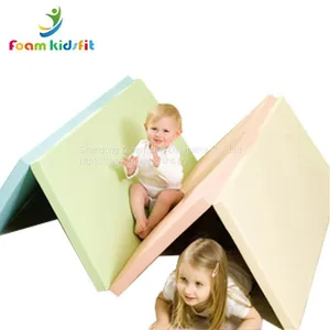 Eco-friendly Educational Soft Play Baby Folding Crawling Play Mat thumbnail-3