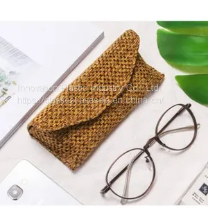 Countryside-style Portable Myopic Glasses Case; Creative and Personalized Eyewear Case thumbnail-5