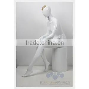 Cheap Factory Price Female Mannequin Sitting for Clothing Store thumbnail-1