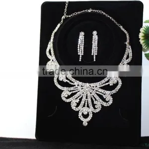 Cheap Silver Bridal Necklace and Earring Sets Wedding Rhinestone Bridal Jewelry Sets thumbnail-1