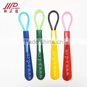 Plastic Shoehorn thumbnail-1