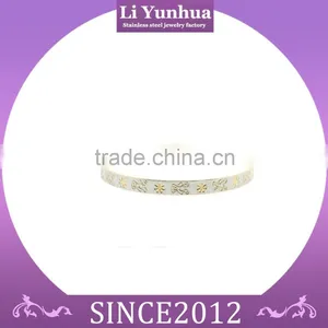 Hot Sale Stainless Steel Jewelry Carve Pattern Gold Plated Bangle thumbnail-1