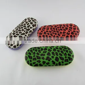 Leopard PU Leather Hard Metal Eyewear Case thumbnail-3