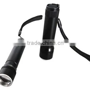 2015 Promotion Aluminum Zoom in and Out 1W Flashlight thumbnail-1