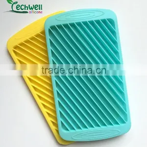 KI-003 Silicone Mini Star Shap Ice Cube Tray thumbnail-1
