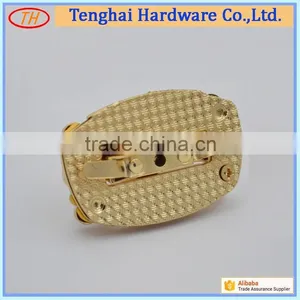 Manufacturer Custom Zinc Alloy Twist Lock With Rhinestone for Bag thumbnail-3