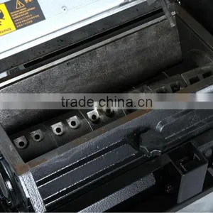European Type Slow Speed Granulator Low Speed Crusher thumbnail-2