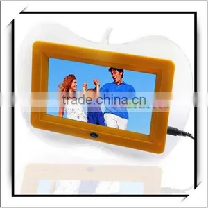 7 Inch Wide Screen Wholesale China Digital Photo Frame thumbnail-1