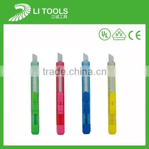 New Design Retractable Stationery Cutter Knife With Carbon Steel Blade thumbnail-1
