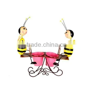 Bee With Double Pot thumbnail-1