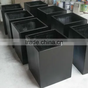 Square Planter thumbnail-1