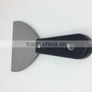 Plastic Handle Carbon Steel Scraper thumbnail-4