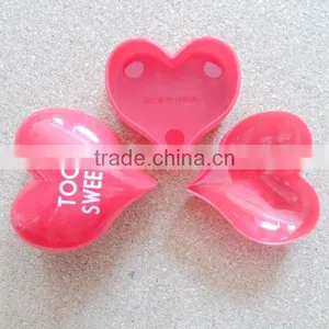 Cosmetic Box Heart Container thumbnail-1