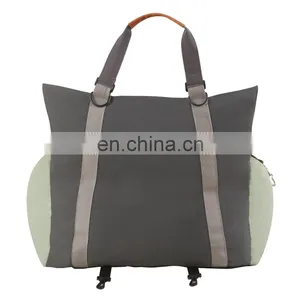 Luxury Dog Car Seat Portable Travel Dog Bed Multifunctional Pet Car Seat Bed With Handle thumbnail-4