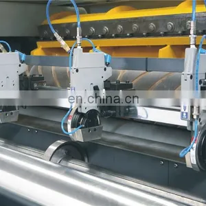 UCM1900A High Speed 4 Roll Automatic Paper Cutting Slitting Machine With Conveyor Belt Stacker thumbnail-3