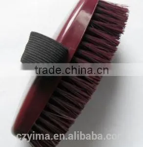 Small Plastic Horse Body Brush thumbnail-2