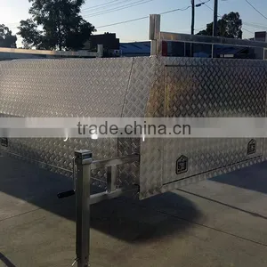 Fabricated Aluminum UTE Canopy thumbnail-5