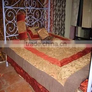 Jacquard Bedding Sets thumbnail-1