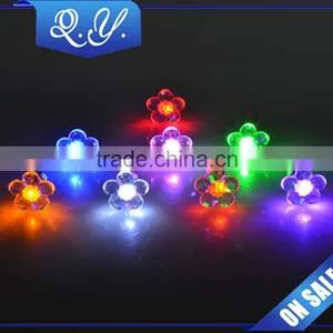 Party Light Ear Piercing Colored Flashing Ear Studs thumbnail-1
