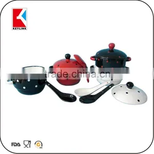 Best Selling Items Black Matt Finished Ceramic Soup Bowl Lid and Handle thumbnail-1