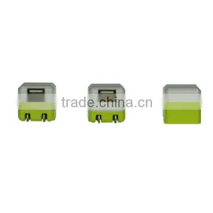 Forza Mini 5.0V/1.0A Folding USB Charger thumbnail-3