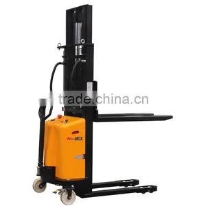 Semi Electric Hydraulic Forklift Stacker thumbnail-1