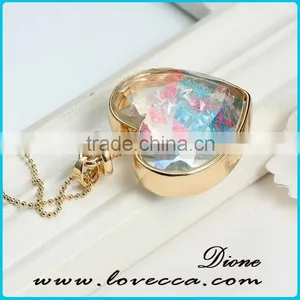 Real Dry Flower Glass Locket Necklace Pendant Terrarium Necklace thumbnail-4