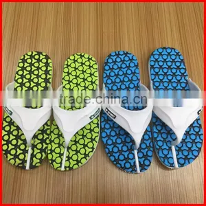 High Quality Newest Style Wholesale Flip-flops Slipper thumbnail-2