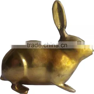 Rabbit Statue thumbnail-4