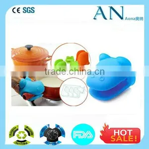 Silicone Heat Resistant Gloves|football Gloves|oven Gloves thumbnail-1