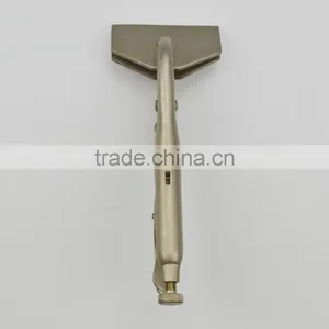 10" Flat Vise Grip Pliers thumbnail-3
