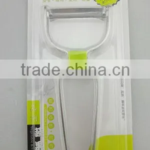 Stainless Steel Kitchen Peeler With Flat Blade thumbnail-1