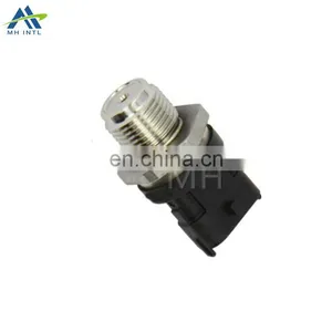 Auto Parts Fuel Rail High Pressure Sensor 30677300 For V-olvo thumbnail-1