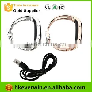 Smart Bluetooth Bracelet D8 With Camera Remote Control and Sleep Management thumbnail-3