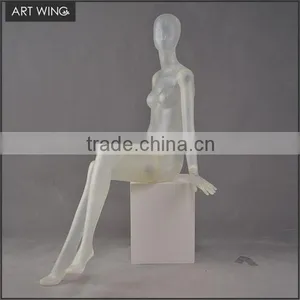 Female Posing Clothing Window Display Fit Mannequin Supplier's Choice thumbnail-1