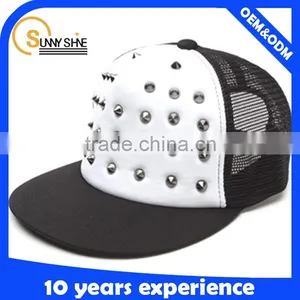 Custom High Quality Winter Hats Blank Trucker Mesh Cap thumbnail-2