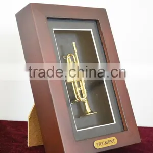 Home Furnishing Display Case Wall Frame Gold Trumpet Model thumbnail-1