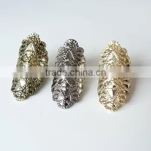 Punk Metal Carved Flower 3 Colors Retro Design Rings thumbnail-1