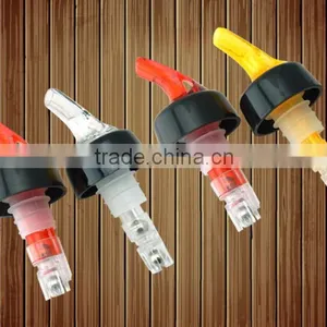 New Arrival Wine Measured Pourer / Wine Cocktail Pourer / Plastic Wine Pourer thumbnail-2