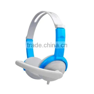 2014 Popular Design Stereo Earphone With Remote and Mic thumbnail-1