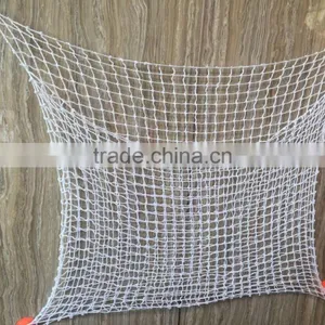 Wholesale Slow Feed Hay Nets - Standard Bale Size , 1-1/2" Netting thumbnail-3