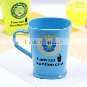 Factory Wholesale Fashional Style Plastic Food Grade Material Carton Imprint Tumbler Cups thumbnail-4
