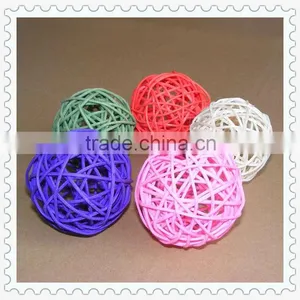 Colorful Handwoven Natural Rattan Ball Light thumbnail-1