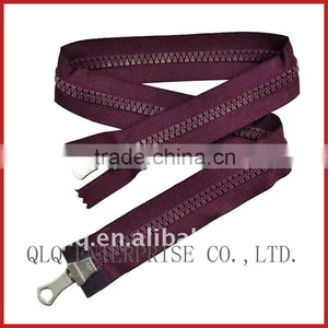 Two Ways Plastic Zip With Sliders thumbnail-1