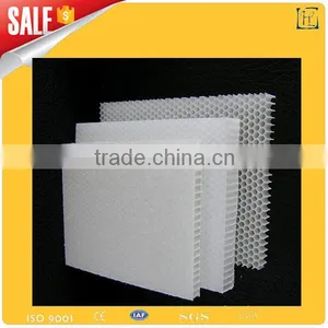 1.22x2.44m Eco-friendly Recyclable pp Honeycomb Plastic Board/sheet thumbnail-3