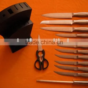 Kitchenware Set -14Pcs With Wooden Block thumbnail-1