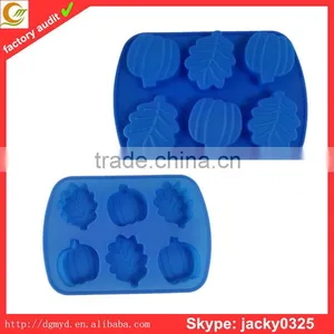 Factory Price Hot Sale Wholesale OEM Silicone Moon Cake Mold thumbnail-5